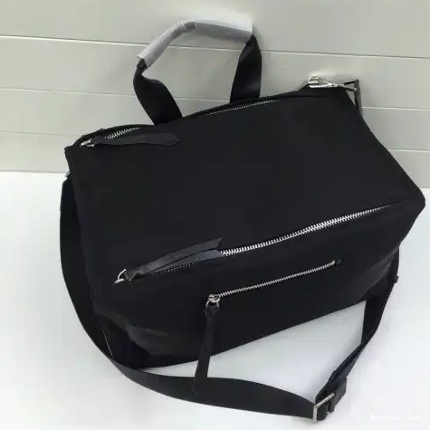 Brother Sam Yupoo Givenchy 20GV11179 Bag 0804